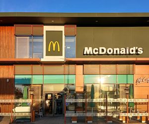 McDonald’s nie zwalnia tempa. Nowy lokal w sercu inwestycyjnego boomu