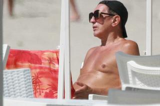 Jan Englert korzysta z życia