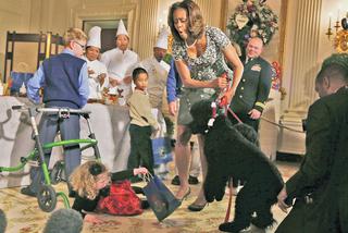 Skandal w Białym Domu. Pies Obamy rzucił się na dziecko! 