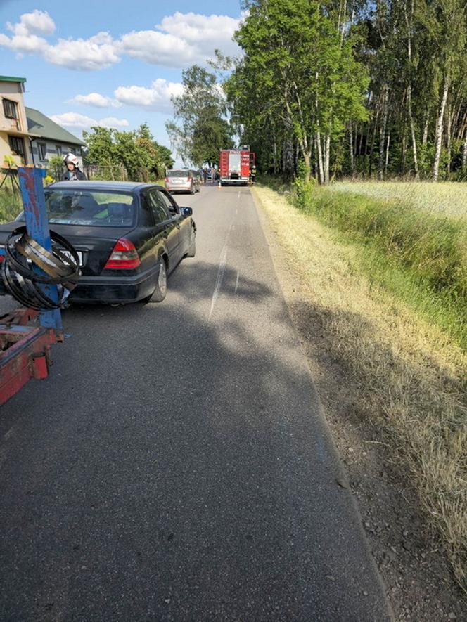Horror na drodze. Motocyklista roztrzaskał się pod własnym domem. Nie żyje 35-latek 