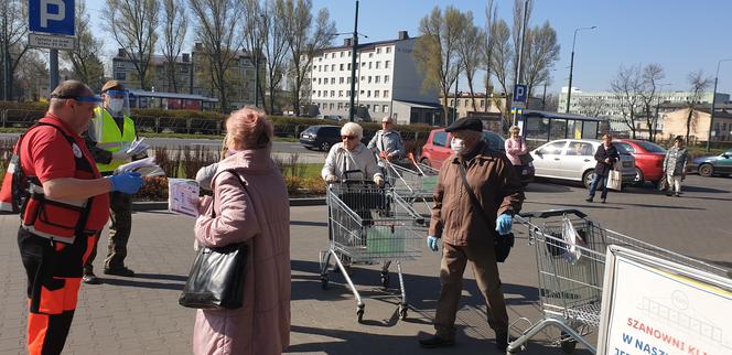 Sosnowiec chroni seniorów. Ruszyła akcja „Maseczka dla seniora”. Zobaczcie