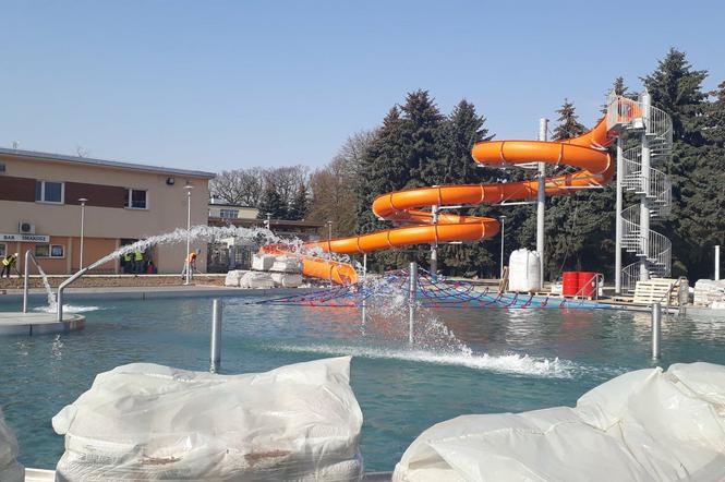 To już pewne! Baseny ROSiR będą otwarte od jutra. Pierwsze dni za darmo!