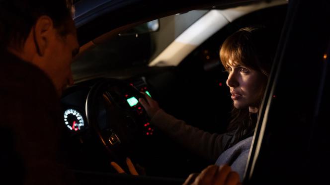 Na dobre i na złe, odcinek 815: Brutalny napad na Hanię Sikorkę! Bandyta Biskupski nie będzie miał litości - ZDJĘCIA