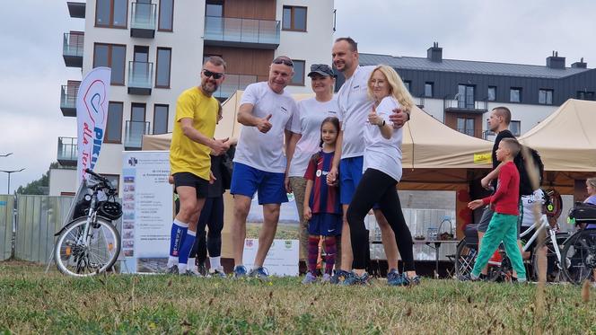 Siedlczanie chętnie korzystali z bezpłatnych badań, porad specjalistów i aktywności na świeżym powietrzu nad zalewem podczas "Pikniku dla serca"