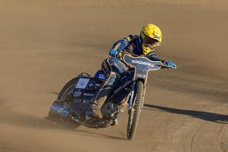 Grand Prix Czech: Bartosz Zmarzlik wygrywa w Pradze! Fenomenalny triumf Polaka [ZAPIS RELACJI]