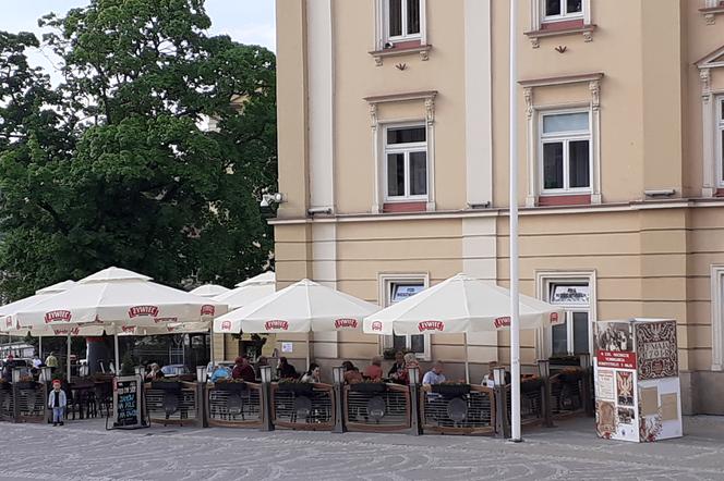 Otwarte ogródki restauracyjne w Przemyślu! [audio, wideo]