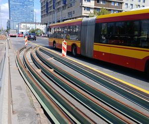 Tramwajowy remont pl. Zawiszy w Warszawie