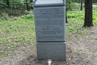 Wielkie prace na Cmenatrzu Żydowskim na Brodnie zakończone. Szukali grobu wybitnego warszawiaka