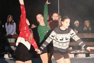 Lodowisko w Busku-Zdroju już działa! Kompleks Tężnia zaprasza 