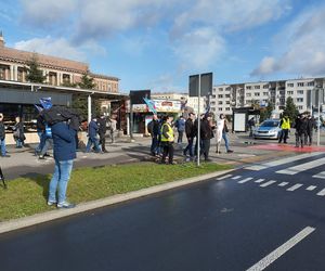 Hutnicy i koksownicy wyszli na ulice w Dąbrowie Górniczej. Apel do rządu o ratunek dla branży i tysięcy miejsc pracy
