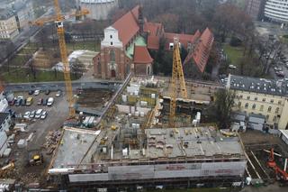 Budowa apartamentowca Bernardyńska