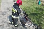 Ćwiczenia z trenażerem pożarowym w Toruniu! Zdjęcia robią wrażenie