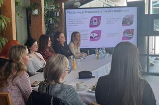 Krakowskie kierowczynie opowiedziały o pracy na taksówce