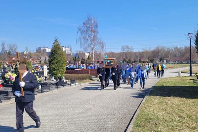 Pogrzeb Pana Torpedy. Tłumy pożegnały siedmioletniego  Natana Gajka