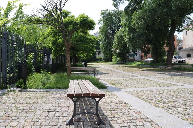 Taras widokowy na placu im. Jerzego Giedroycia w Lublinie