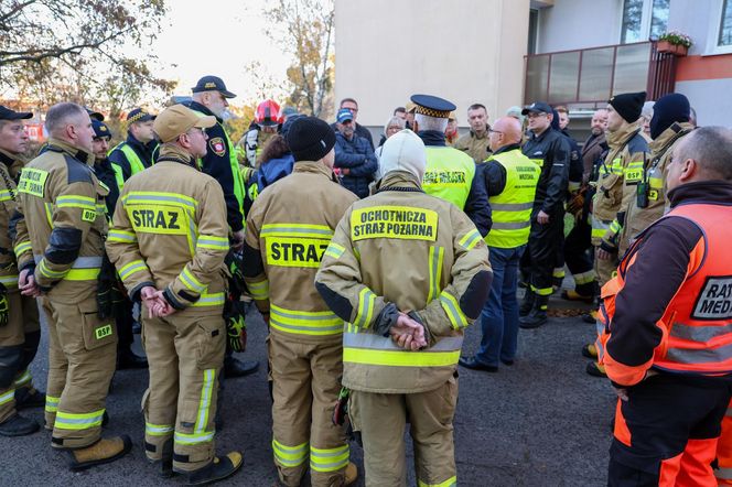 Wielka ewakuacja we Wrześni. Ponad 360 osób musiało opuścić swoje mieszkania! [ZDJĘCIA]