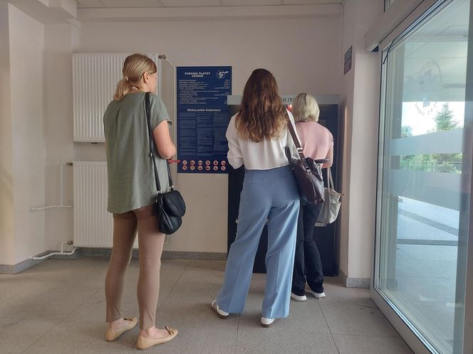 Szpital "papieski" ma nowy system parkingowy