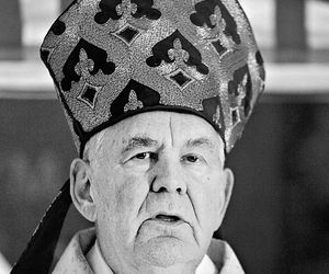 Zmarli znani Warszawiacy w 2025 roku