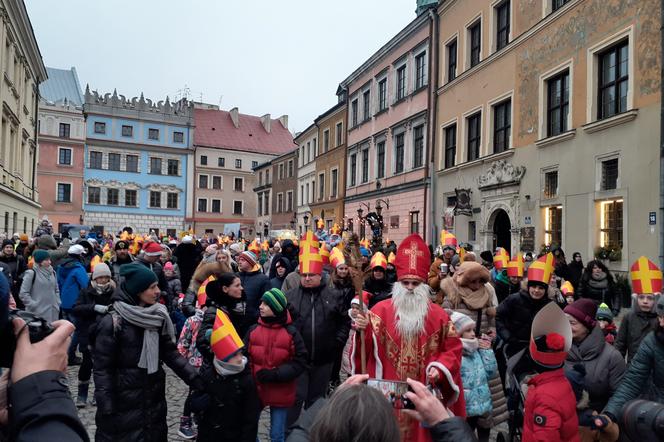 To jedyne tego typu wydarzenie na świecie! Zobacz zdjęcia z orszaku św. Mikołaja w Lublinie [GALERIA]