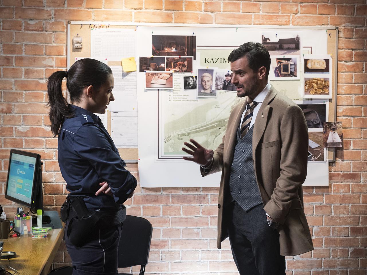 W rytmie serca 2 odcinek 19, Weronika (Maria Dębska), Siedlecki (Antoni Pawlicki)