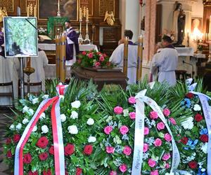 Tak pożegnano Franciszka Smudę. Uroczystości pogrzebowe wybitnego trenera