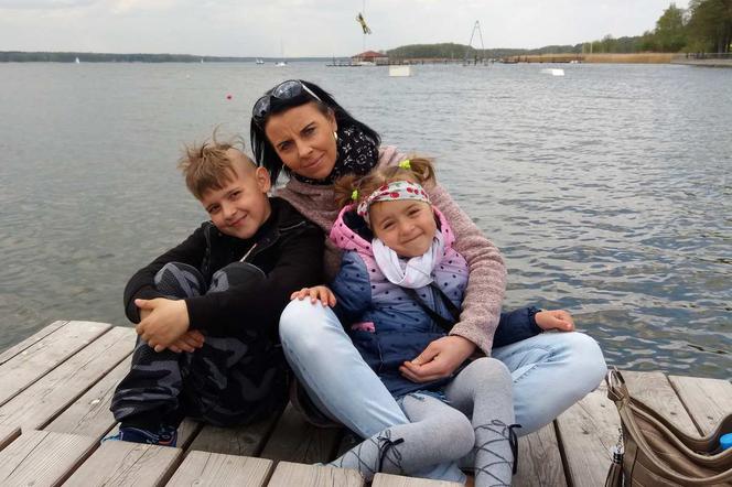 Sylwia Perczyńska z dziećmi