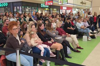 Tłumy na Kujawsko-Pomorskim Festiwalu Książki! Zielone Arkady zamieniły się w literacki raj