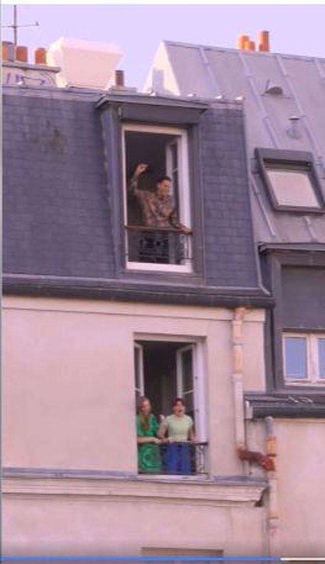 Flashmob w Paryżu - "Bohemian Rapsody"