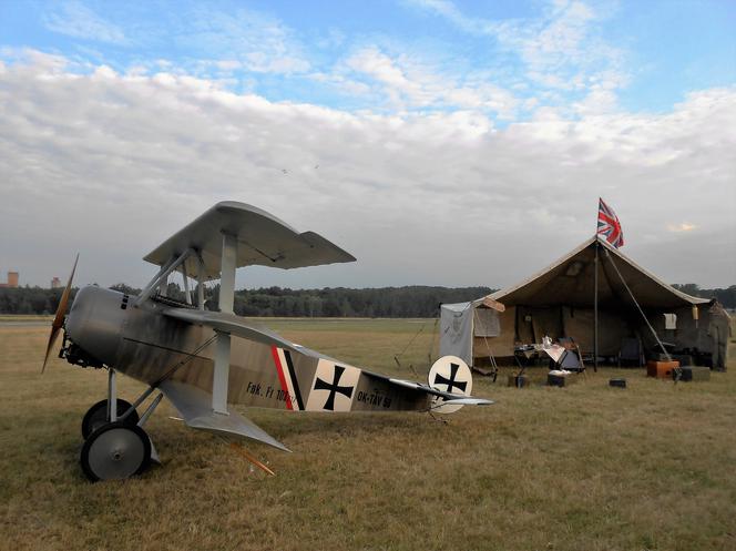 Katowice: Akrobacje lotnicze i widowiskowe pokazy pirotechniczne! Za nami pierwsza edycja Fajery