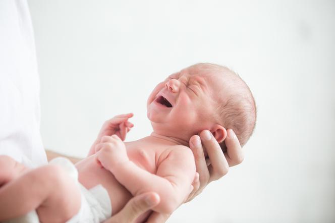 Objawy kolki: jak rozpoznać kolkę u niemowlaka? 