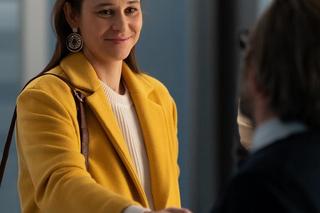 Na dobre i na złe, odc. 915. Iga Kaczorowska (Anna Szymańczyk), nowa lekarka, Artur Bart (Piotr Głowacki)