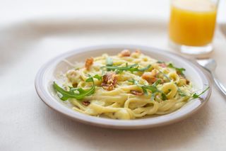 Niecodzienne połączenie smaków. Ten makaron zachwyci każdego