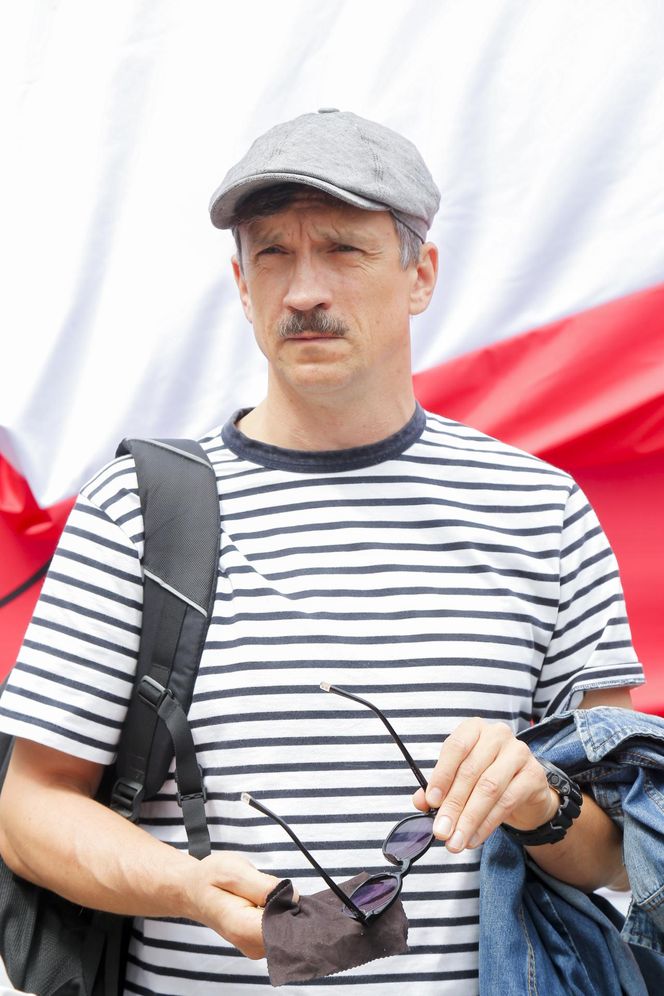 To już plaga! Kolejny gwiazdor ogłosił rozwód. Michał Czernecki spędził z żoną Magdaleną 20 lat