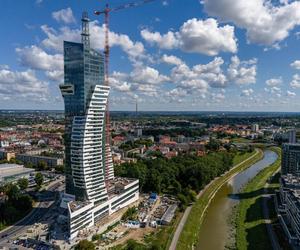 To najwyższy budynek mieszkalny w Polsce. Powoli kończą się prace nad budową