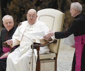 Pilny apel z Watykanu. Chodzi o chorego papieża Franciszka. Proszą o jedno!