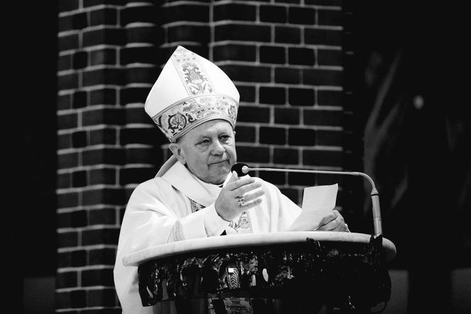 Nie żyje biskup Gerard Kusz. Duszpasterz diecezji gliwickiej zmarł w wieku 82 lat. To wielka strata dla kościoła