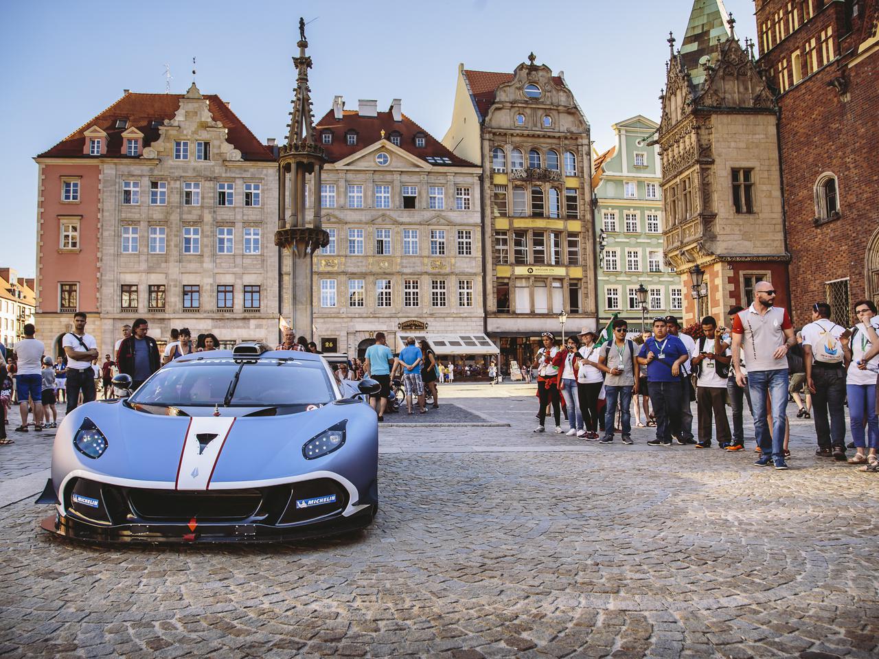 Arrinera Hussarya GT