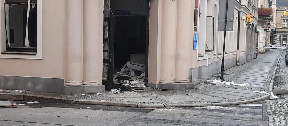 Eksplozja we Wschowie. W nocy wysadzono bankomat