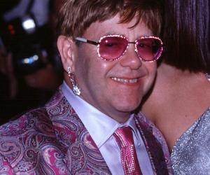 Elton John w szpitalu! Upadł w swojej rezydencji