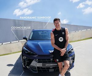 Robert Lewandowski z nowym autem służbowym. Taki sam model wybrał Wojciech Szczęsny