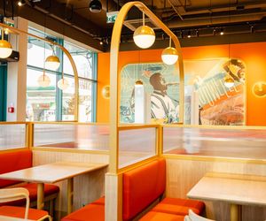 Czekali na to nawet 10 godzin! Szaleństwo na otwarciu Popeyes w Częstochowie