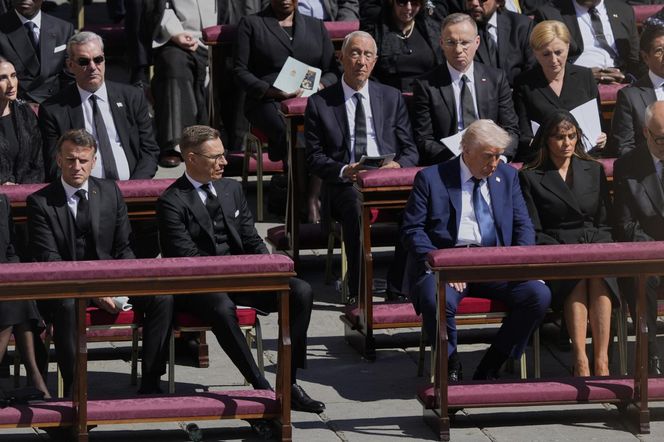 Głowy państw żegnają papieża Franciszka. Do Watykanu zjechali najważniejsi