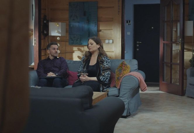 M jak miłość, odcinek 1877: Anita (Melania Grzesiewicz), Kamil (Marcin Bosak)