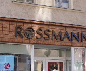 Rossmann na Starym Mieście w Olsztynie zamknięty. Dlaczego? [ZDJĘCIA]