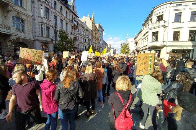 Strajk kobiet: Dziś (29.10.2020) w Łodzi protest stacjonarny!