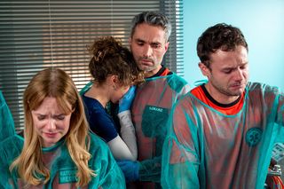 Na sygnale, odc. 705. Basia (Anna Wysocka), Benio (Hubert Jarczak), Wanda (Anna Lemieszek), Nowy (Kamil Wodka)