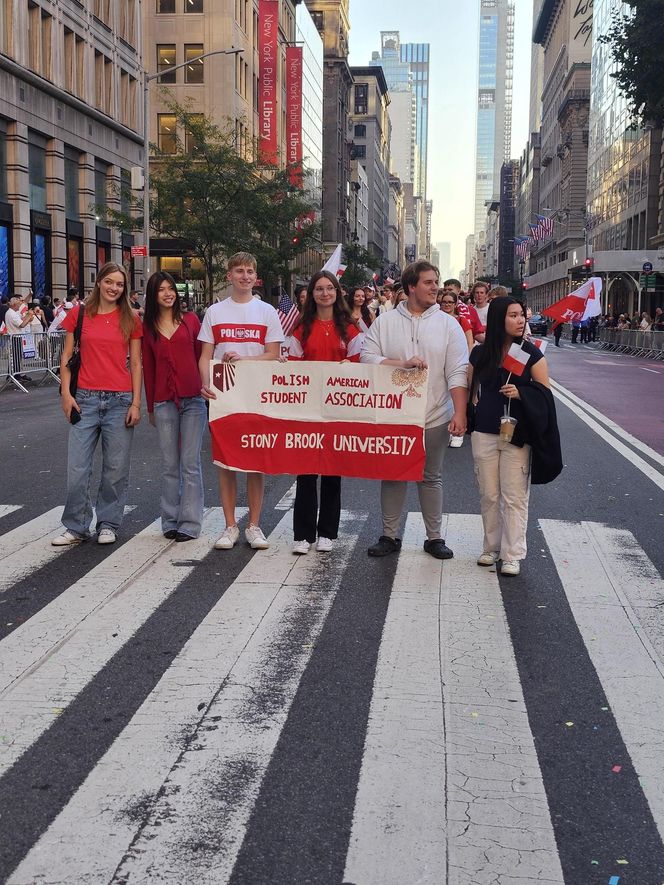 Młode pokolenie na 88. Paradzie Pułaskiego