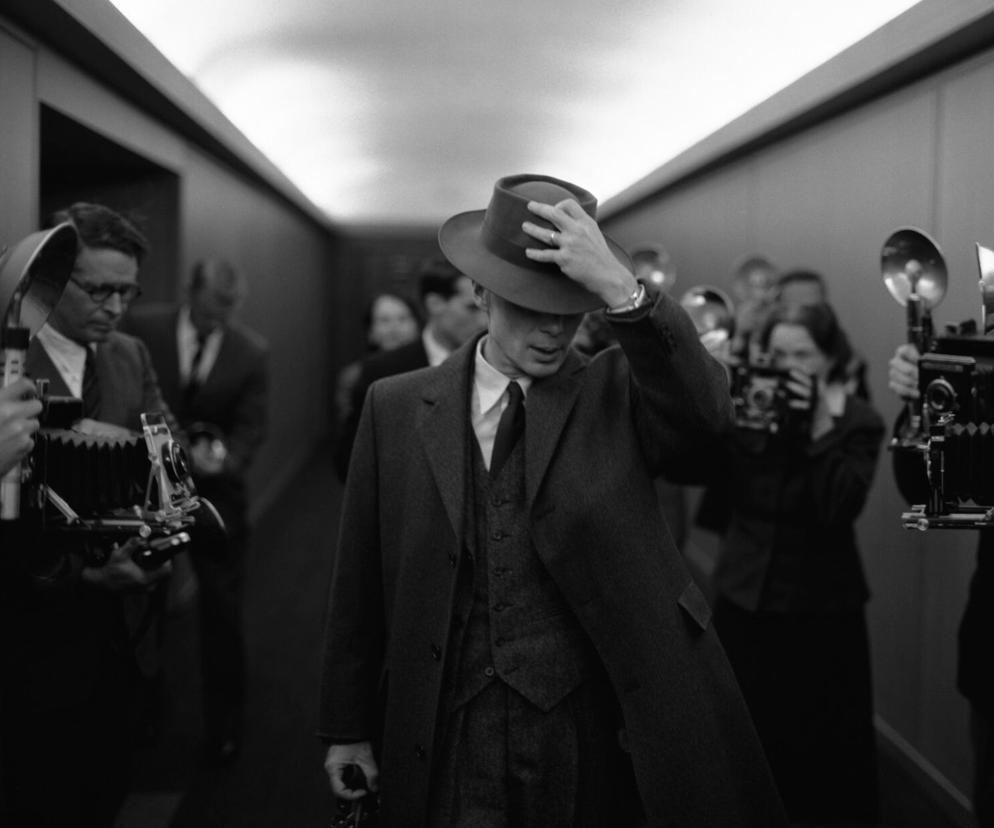 “Oppenheimer”: RECENZJA. Czy warto obejrzeć nowy film Christophera Nolana? Oceniamy