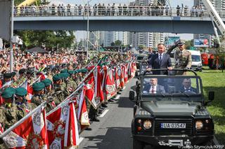 Defilada Wierni Polsce w Katowicach i obchody  Swięta Wojska Polskiego