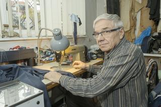 Traci klientów przez rozkopane ulice. Przy zakładzie Stanisława zawieszono znak zakazu parkowania